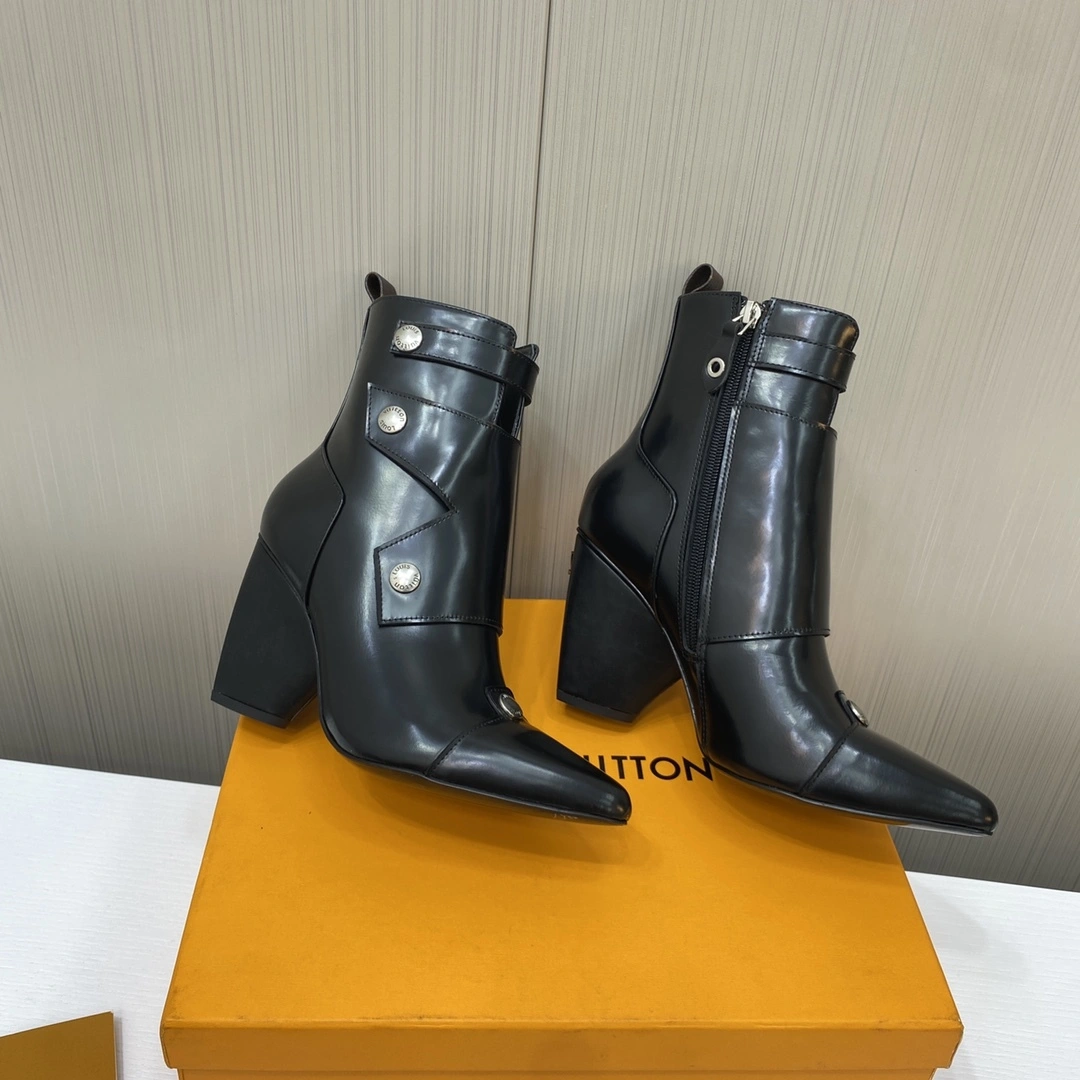 COCO-- 8V 1AD1TF cowhide sheepskin Heel height：9.5CM item:D-X000I0307
